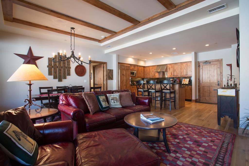 Shooting Star At Empire Pass Hotel Park City Room photo